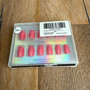 Pink Press On Nails Reusable Nail Kit 32 Piece NWT